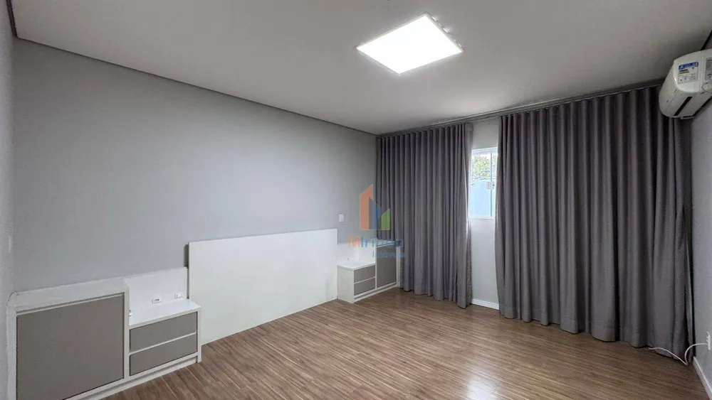 Casa, 3 quartos, 170 m² - Foto 6