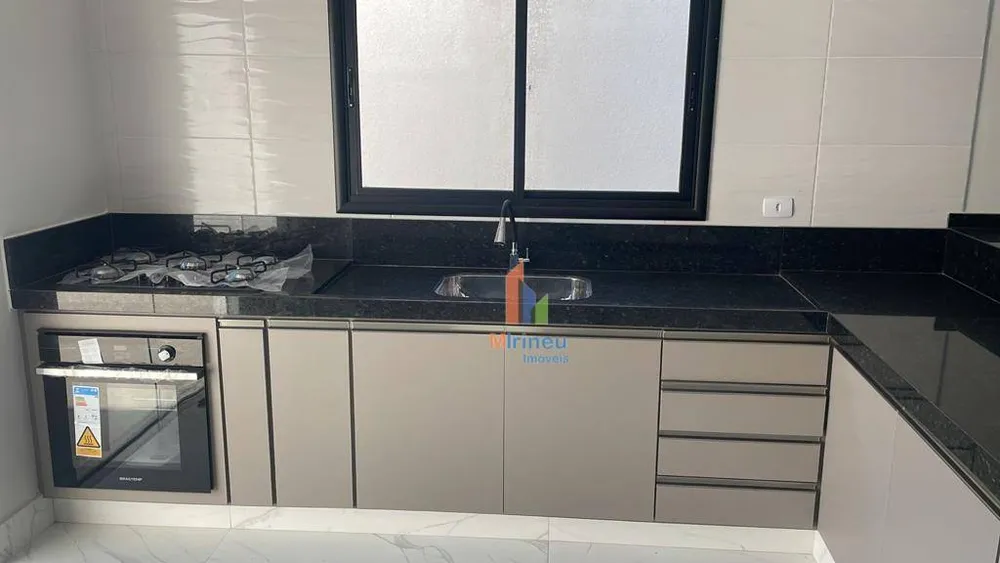 Casa, 3 quartos, 180 m² - Foto 4