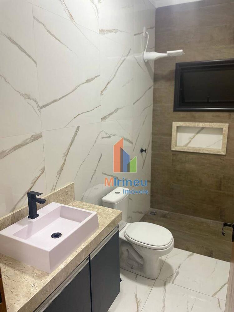 Casa, 3 quartos, 180 m² - Foto 2