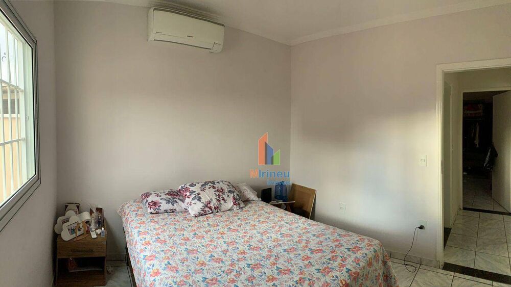 Casa, 3 quartos, 220 m² - Foto 9