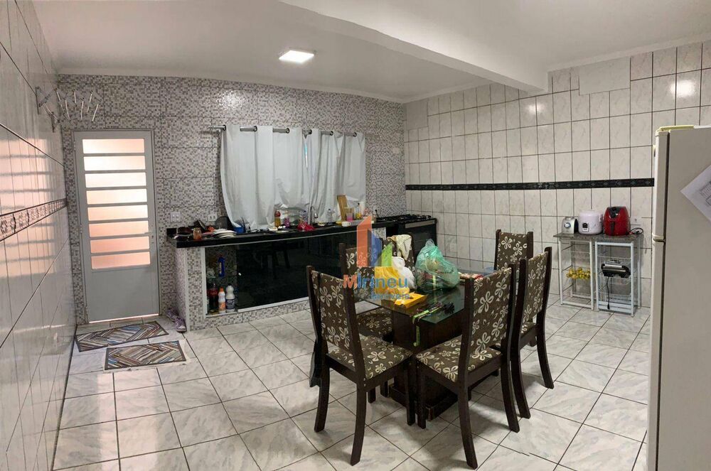 Casa, 3 quartos, 220 m² - Foto 12