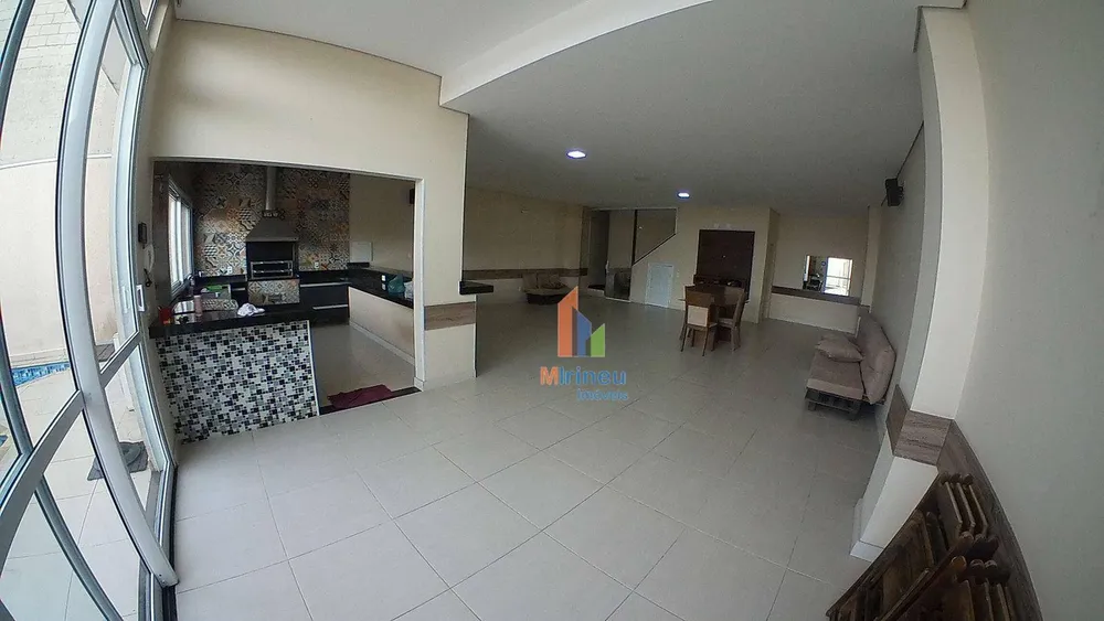 Casa, 3 quartos, 240 m² - Foto 11