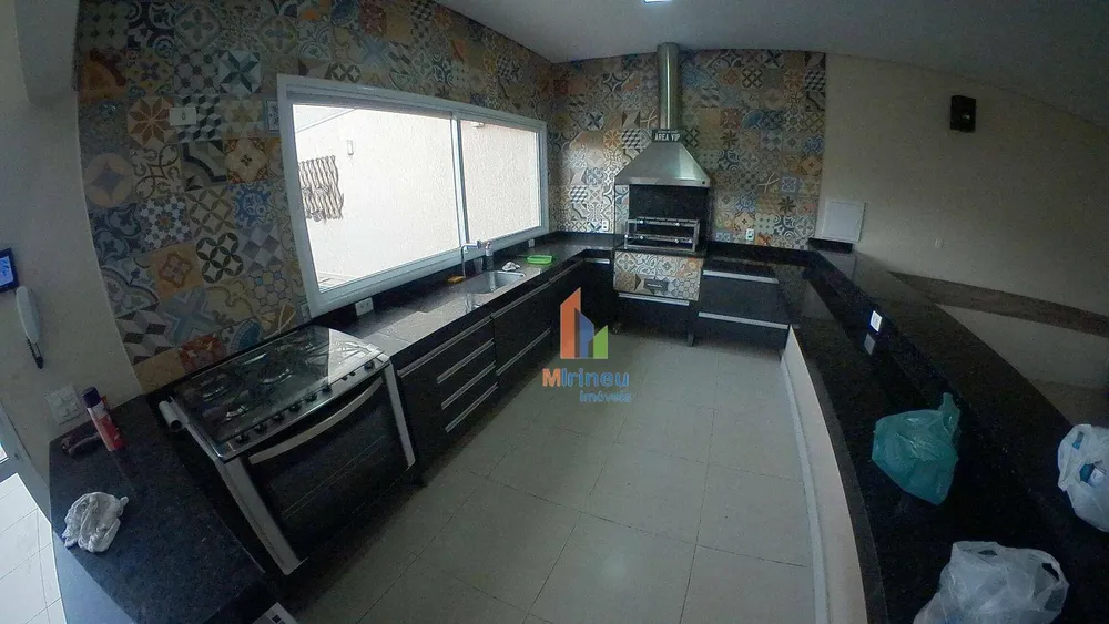 Casa, 3 quartos, 240 m² - Foto 16