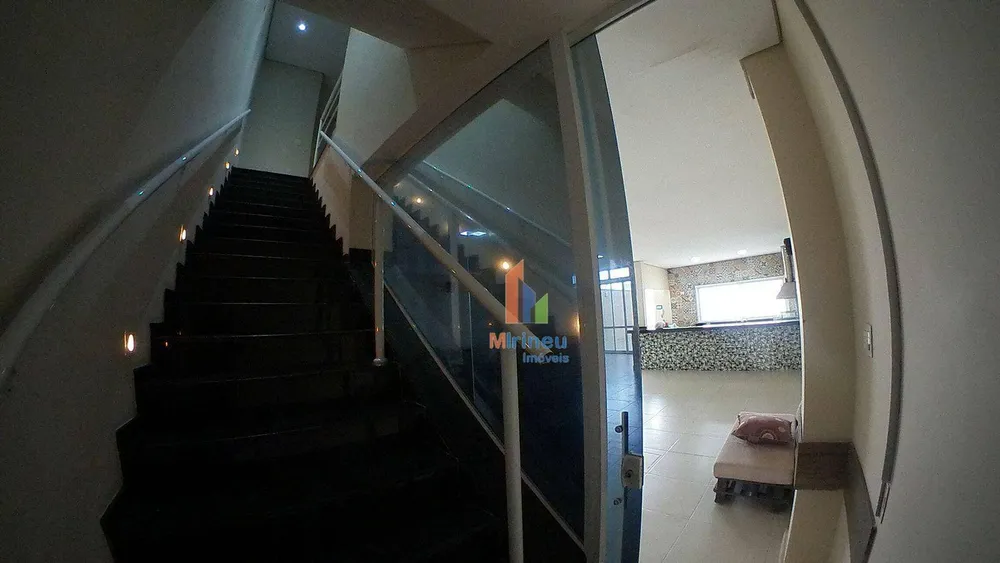 Casa, 3 quartos, 240 m² - Foto 10