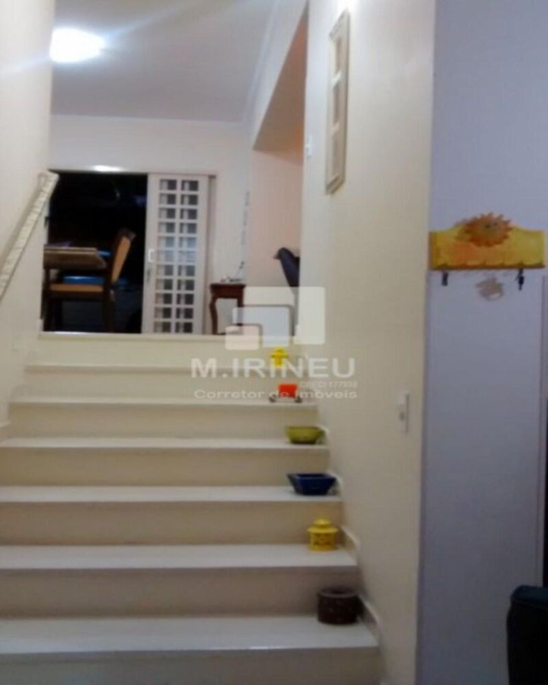 Casa, 4 quartos, 261 m² - Foto 4