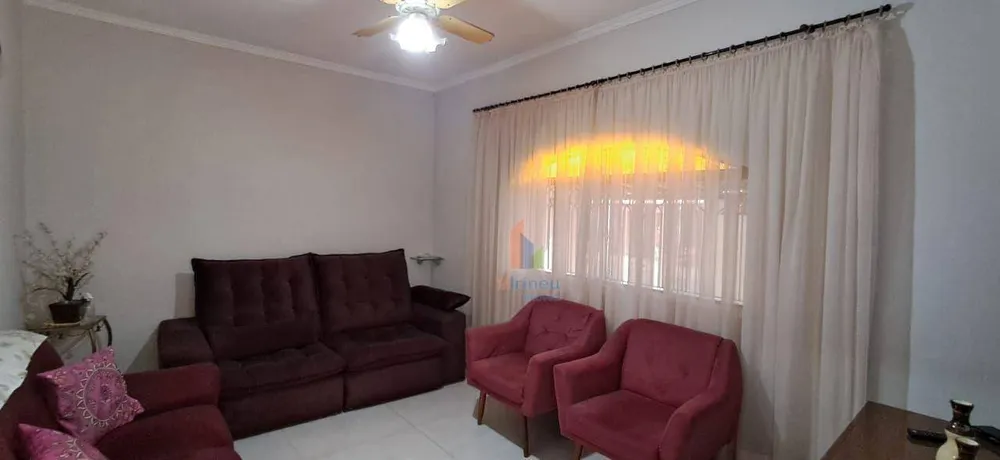 Casa, 4 quartos, 218 m² - Foto 9