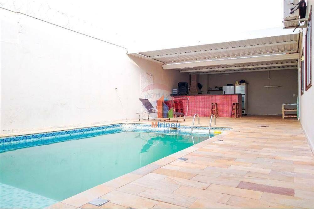 Sobrado, 5 quartos, 290 m² - Foto 6