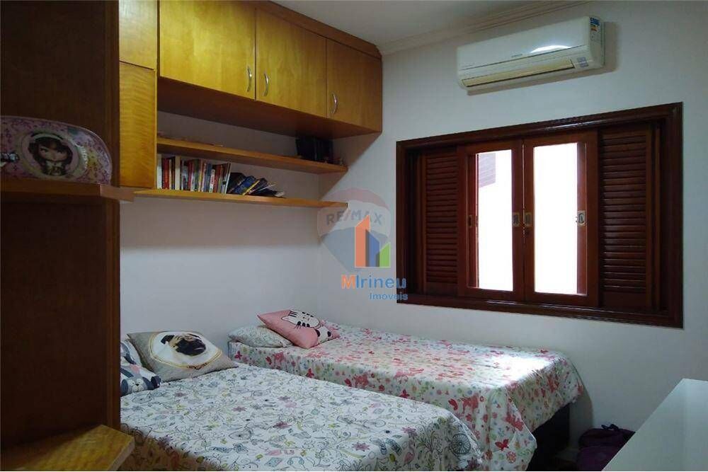 Sobrado, 5 quartos, 290 m² - Foto 7