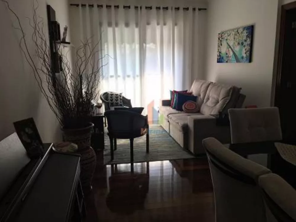 Apartamento à venda com 2 quartos, 84m² - Foto 2