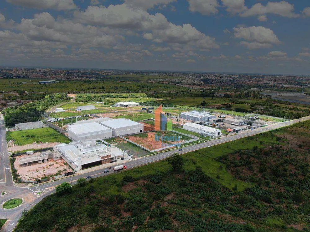 Loteamento e Condomínio, 1621 m² - Foto 2