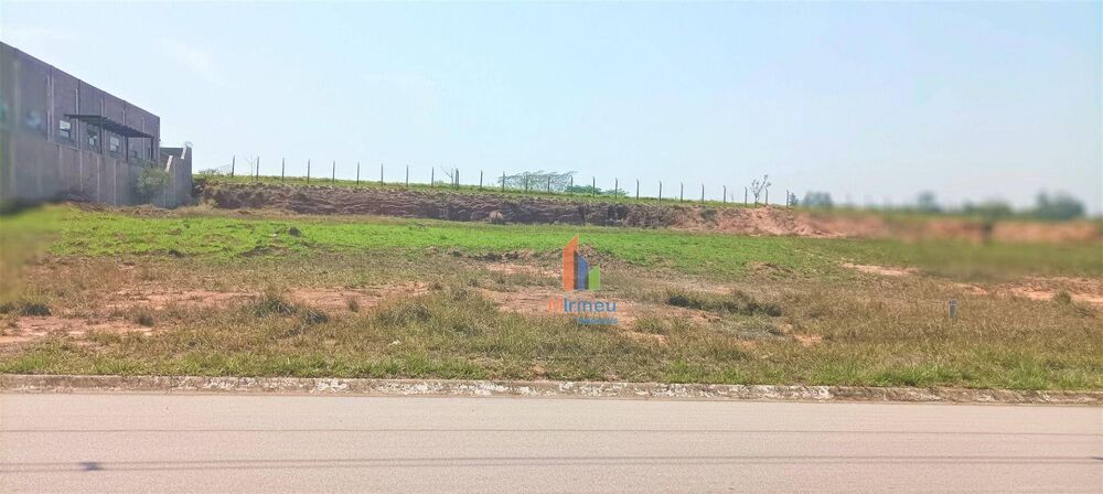 Loteamento e Condomínio, 2700 m² - Foto 2