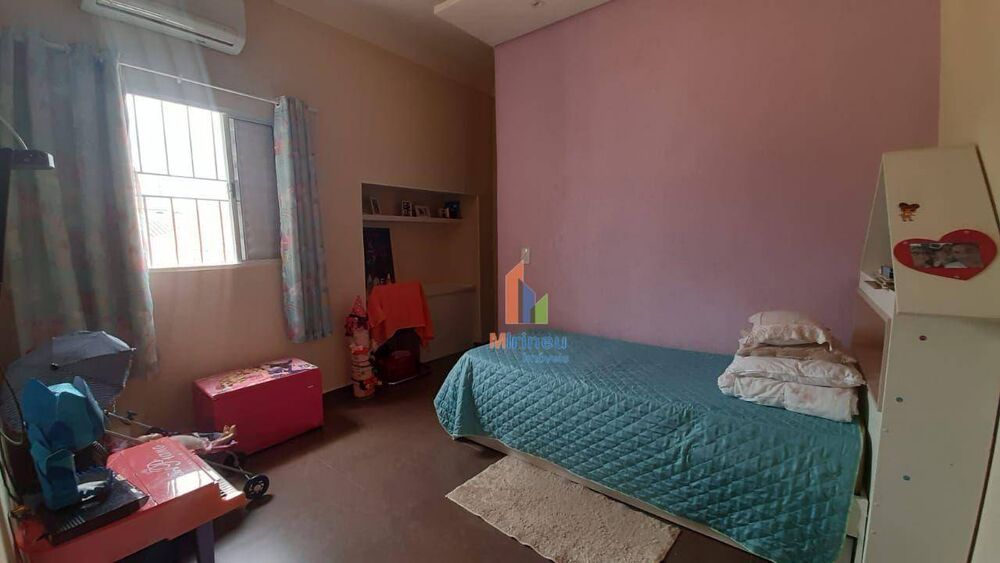 Casa, 2 quartos, 180 m² - Foto 2