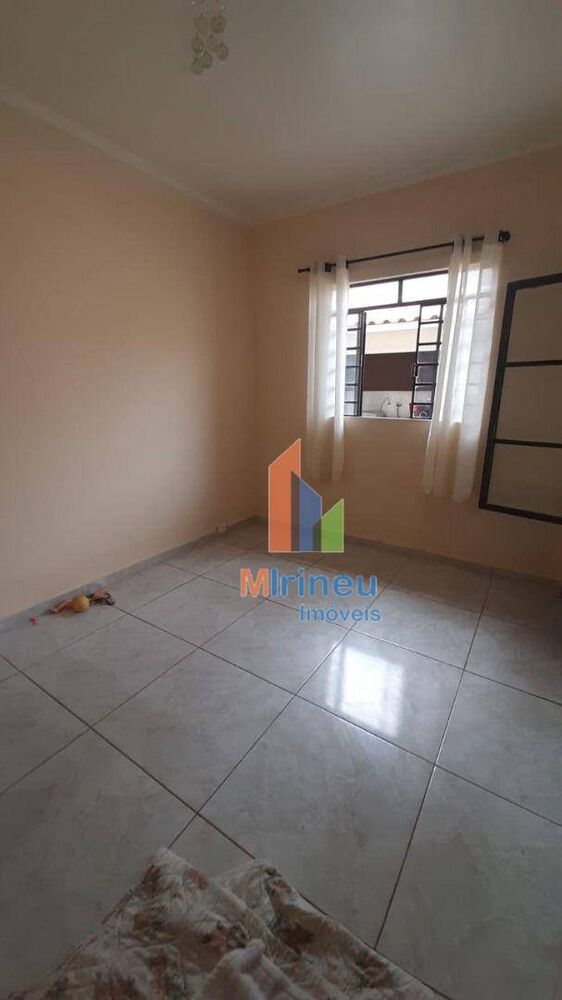 Casa, 2 quartos, 180 m² - Foto 3