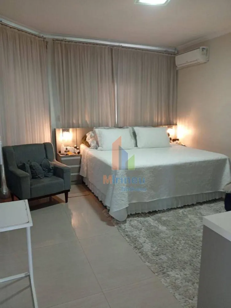 Casa, 3 quartos, 206 m² - Foto 9