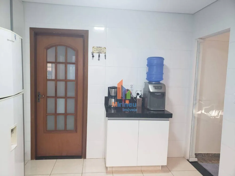 Casa, 3 quartos, 142 m² - Foto 4