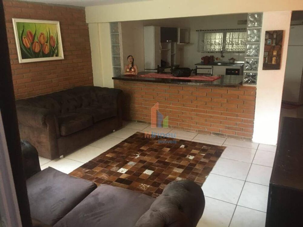 Casa, 8 quartos, 300 m² - Foto 1
