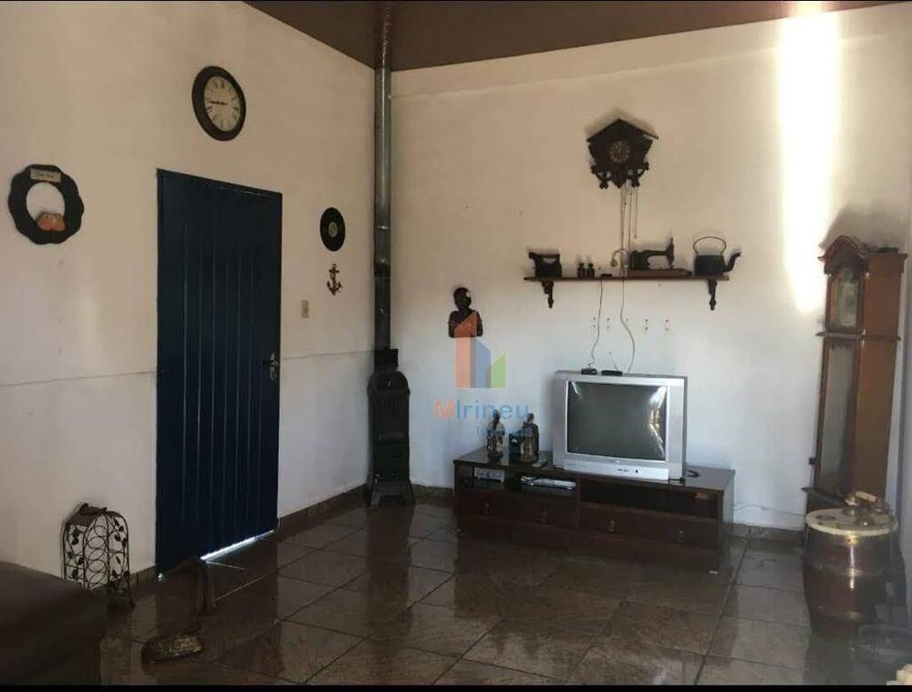 Casa, 8 quartos, 300 m² - Foto 3