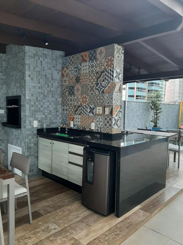 Apartamento à venda com 3 quartos, 135m² - Foto 6
