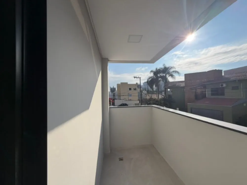 Casa, 3 quartos, 200 m² - Foto 1