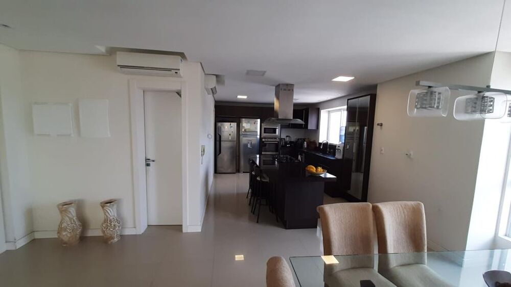 Cobertura, 4 quartos, 261 m² - Foto 5
