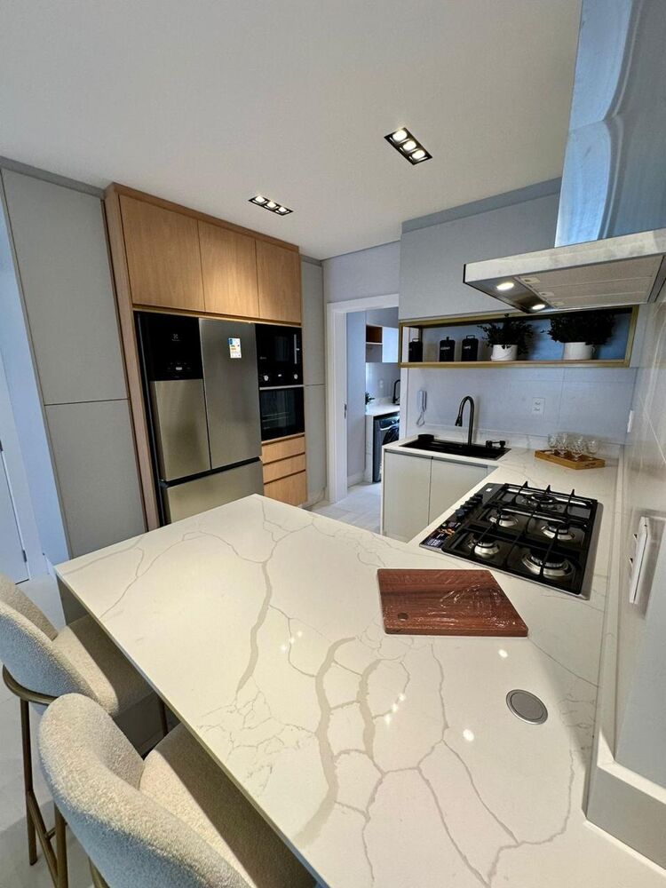 Apartamento, 4 quartos, 137 m² - Foto 2