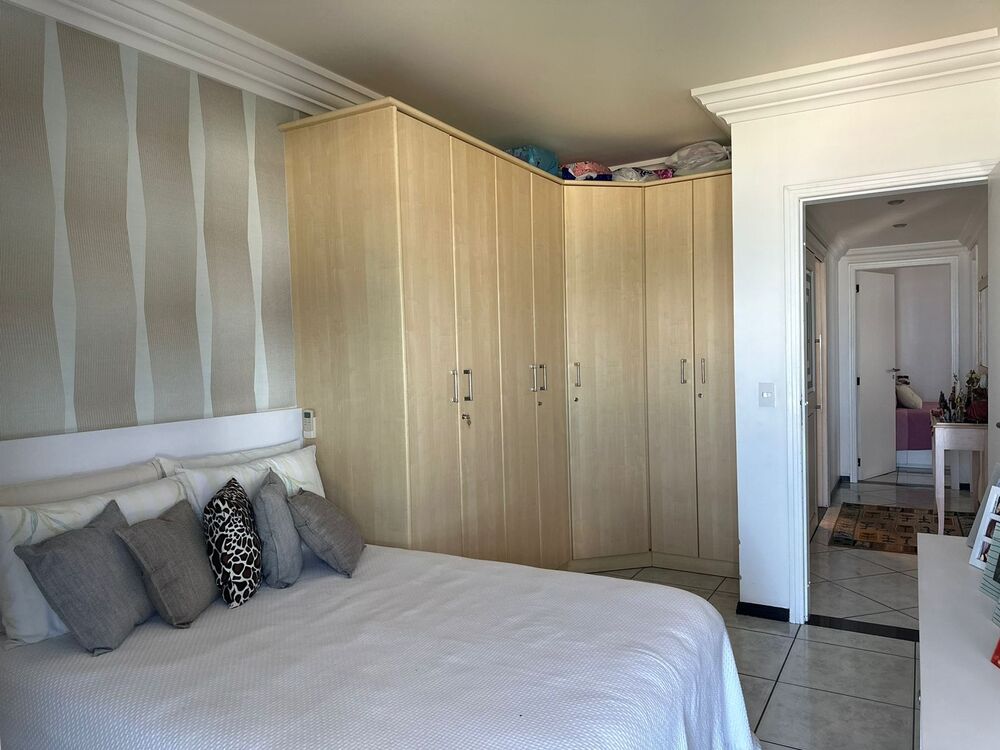 Apartamento, 3 quartos, 230 m² - Foto 4