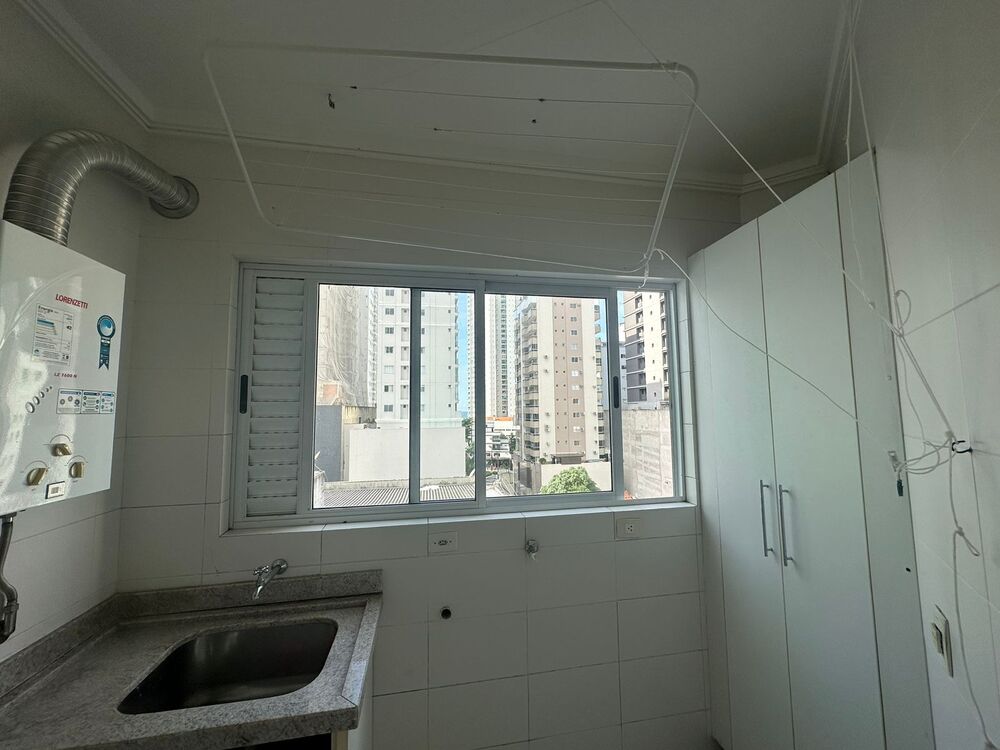 Apartamento à venda com 3 quartos, 124m² - Foto 4