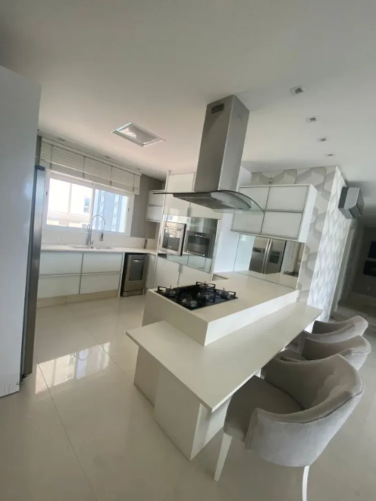 Apartamento, 4 quartos, 220 m² - Foto 5