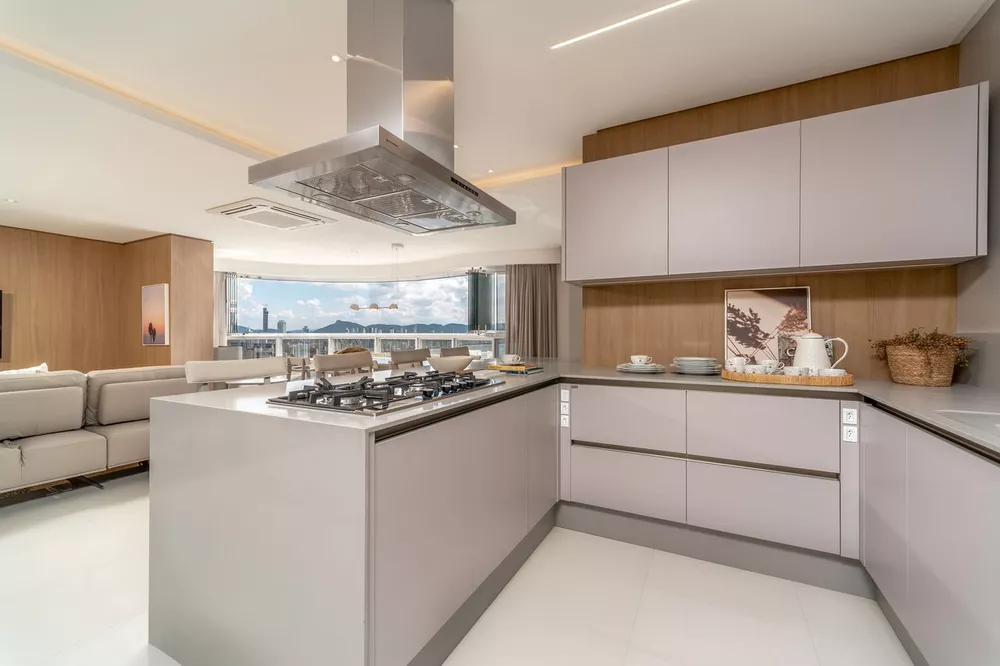 Apartamento, 4 quartos, 233 m² - Foto 2