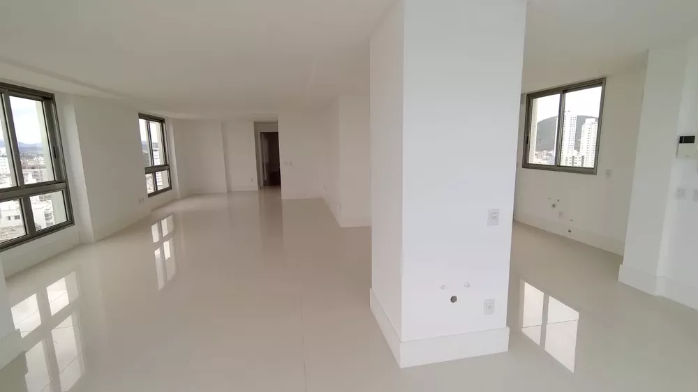 Apartamento, 4 quartos, 213 m² - Foto 4