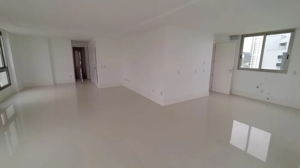Apartamento, 4 quartos, 213 m² - Foto 9