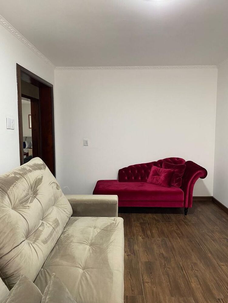 Sobrado à venda com 4 quartos, 470m² - Foto 1