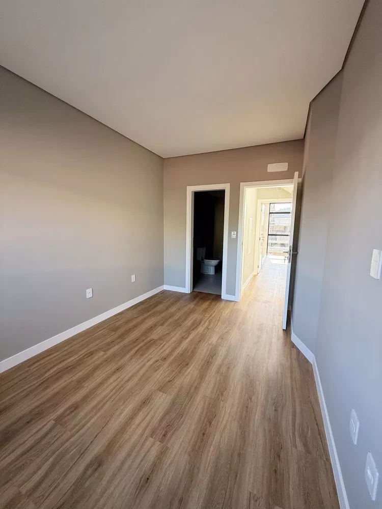 Casa, 3 quartos, 247 m² - Foto 8