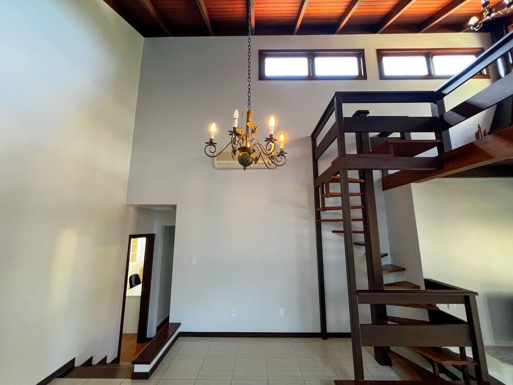Sobrado à venda com 4 quartos, 328m² - Foto 4