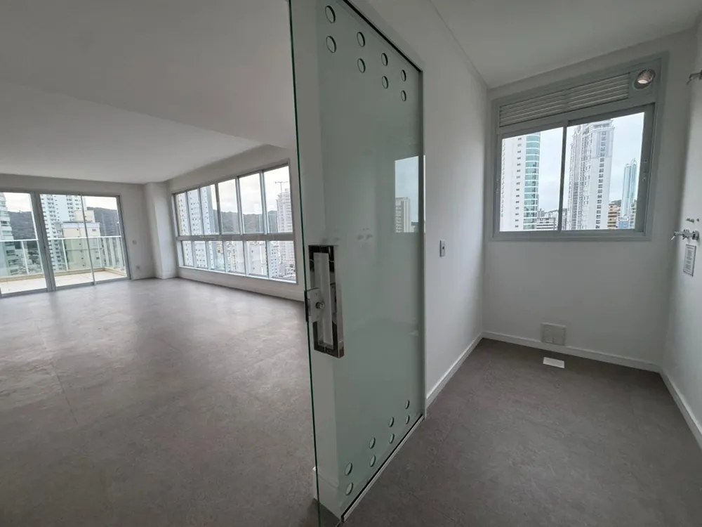 Apartamento, 4 quartos, 238 m² - Foto 8