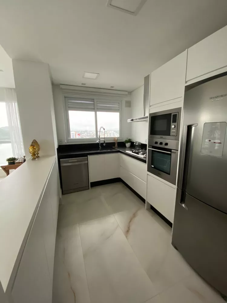 Apartamento, 3 quartos, 187 m² - Foto 3