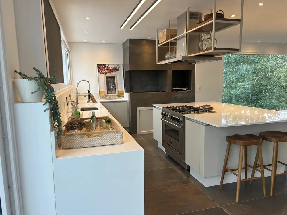 Casa, 5 quartos, 873 m² - Foto 2