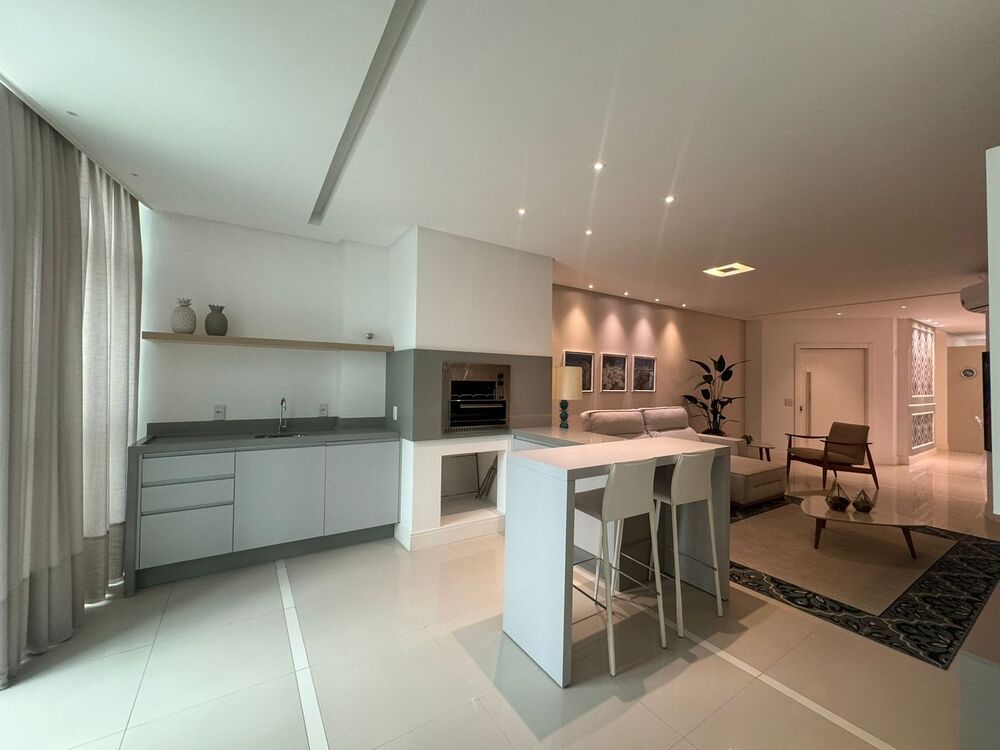 Apartamento, 3 quartos, 134 m² - Foto 2