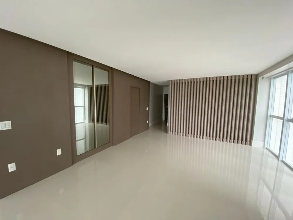 Apartamento, 4 quartos, 237 m² - Foto 6