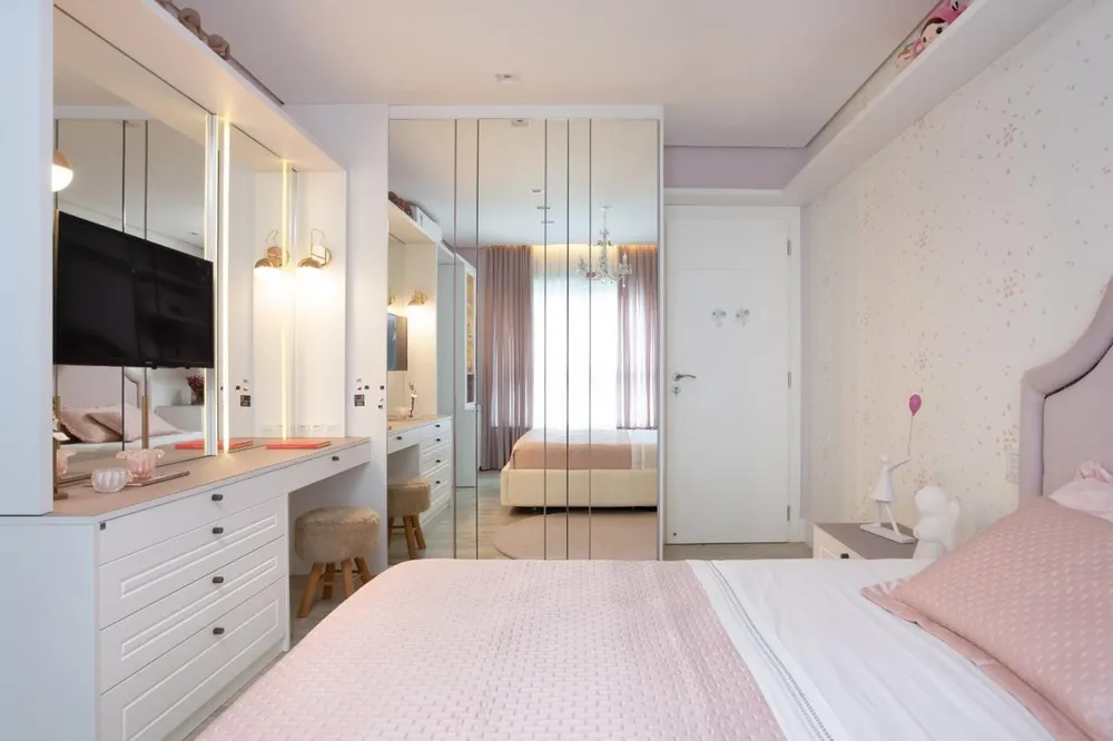 Apartamento, 4 quartos, 205 m² - Foto 1