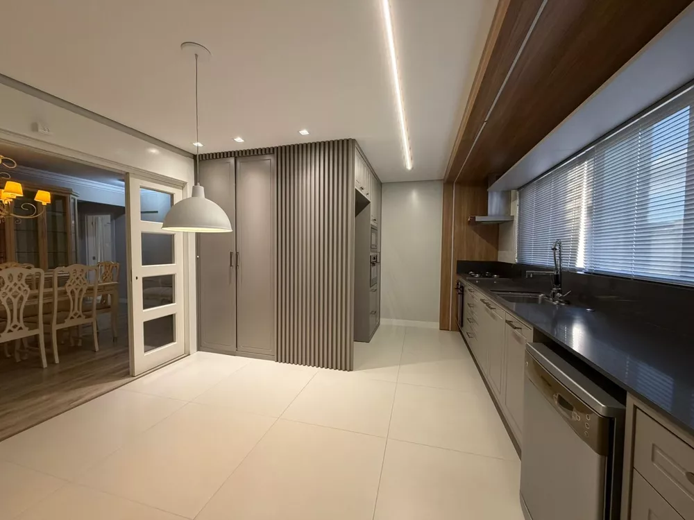 Apartamento, 3 quartos, 200 m² - Foto 6