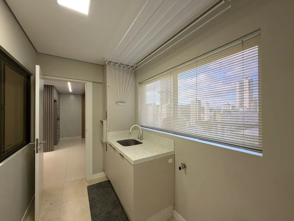 Apartamento, 3 quartos, 200 m² - Foto 3