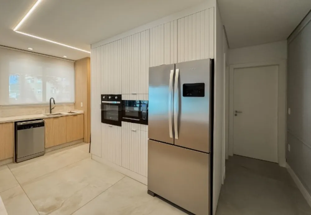 Apartamento, 3 quartos, 173 m² - Foto 2
