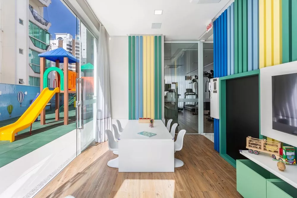 Apartamento, 4 quartos, 140 m² - Foto 1