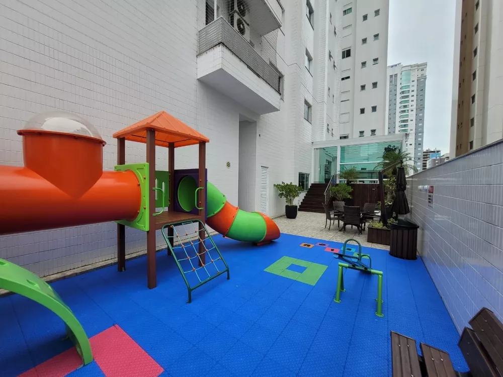 Apartamento, 3 quartos, 136 m² - Foto 2