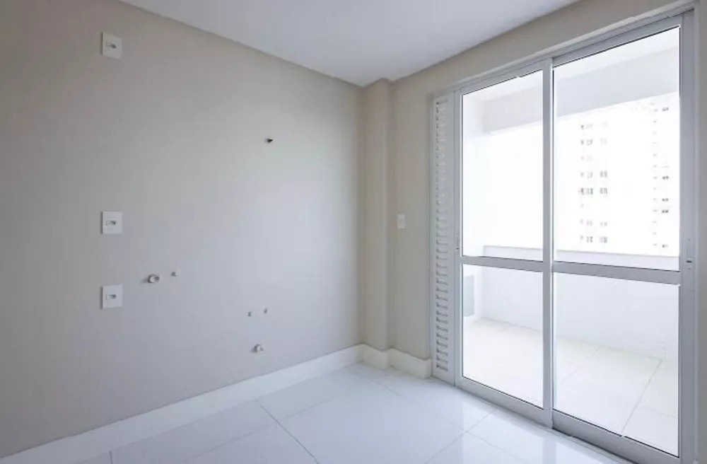Cobertura, 3 quartos, 240 m² - Foto 1