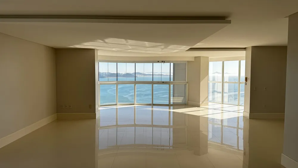 Apartamento, 4 quartos, 237 m² - Foto 1