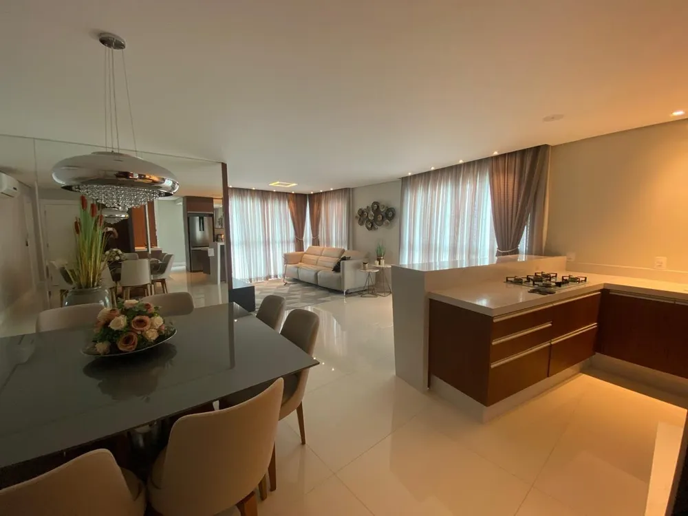 Apartamento, 3 quartos, 126 m² - Foto 1