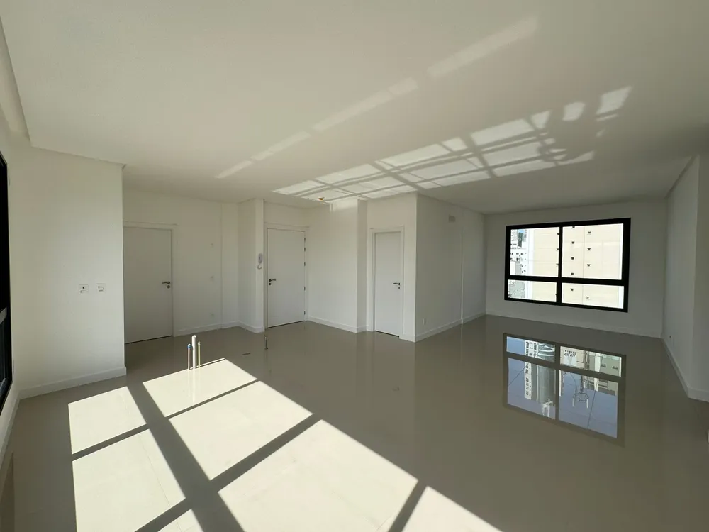 Apartamento, 3 quartos, 130 m² - Foto 4