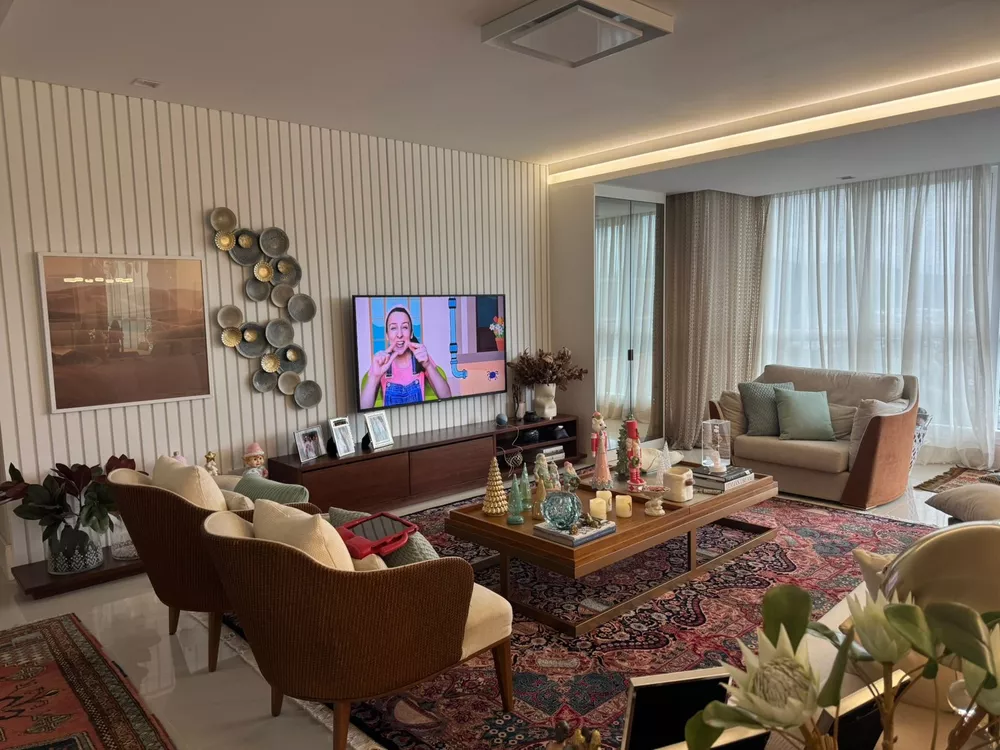 Apartamento, 4 quartos, 220 m² - Foto 1